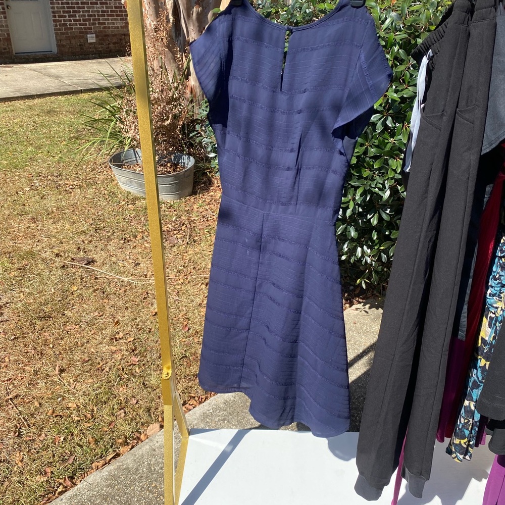 Size 6 Banana Republic navy dress